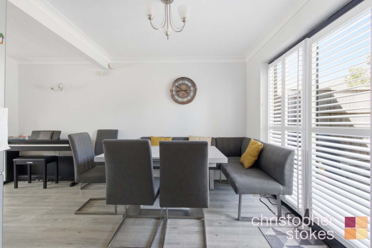 Springwood, Cheshunt, Hertfordshire, EN7 6AZ