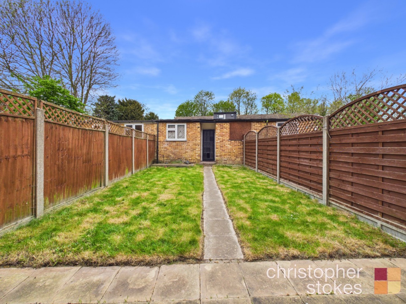 Hobbs Close, Cheshunt, Hertfordshire, EN8 0EB