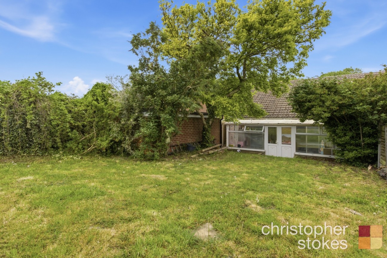 Bonney Grove, Goffs Oak, Waltham Cross, Hertfordshire, EN7 5LS