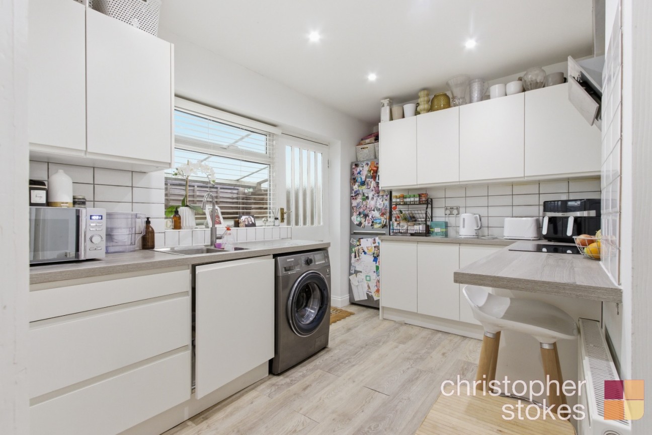 Bonney Grove, Goffs Oak, Waltham Cross, Hertfordshire, EN7 5LS