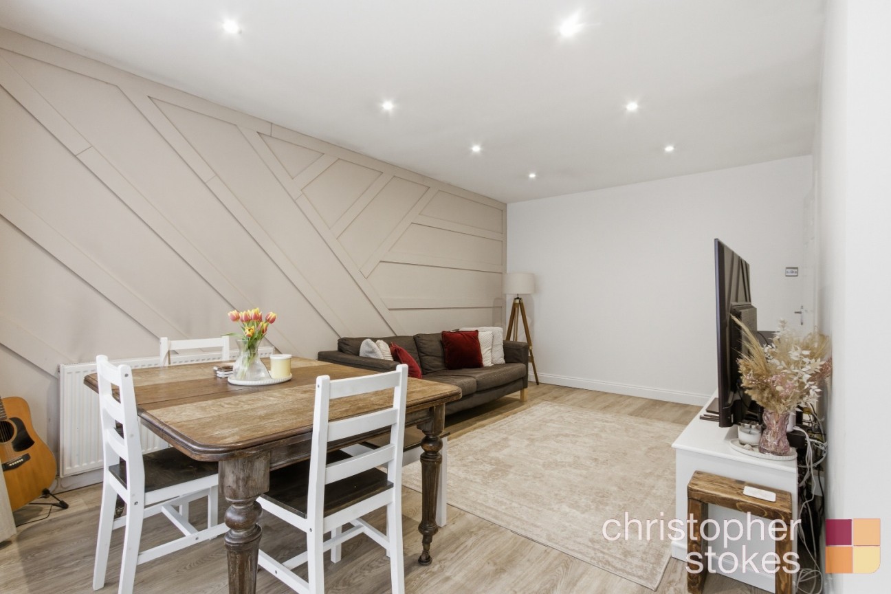 Bonney Grove, Goffs Oak, Waltham Cross, Hertfordshire, EN7 5LS