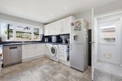 Barrow Lane, Cheshunt, Hertfordshire, EN7 5LN