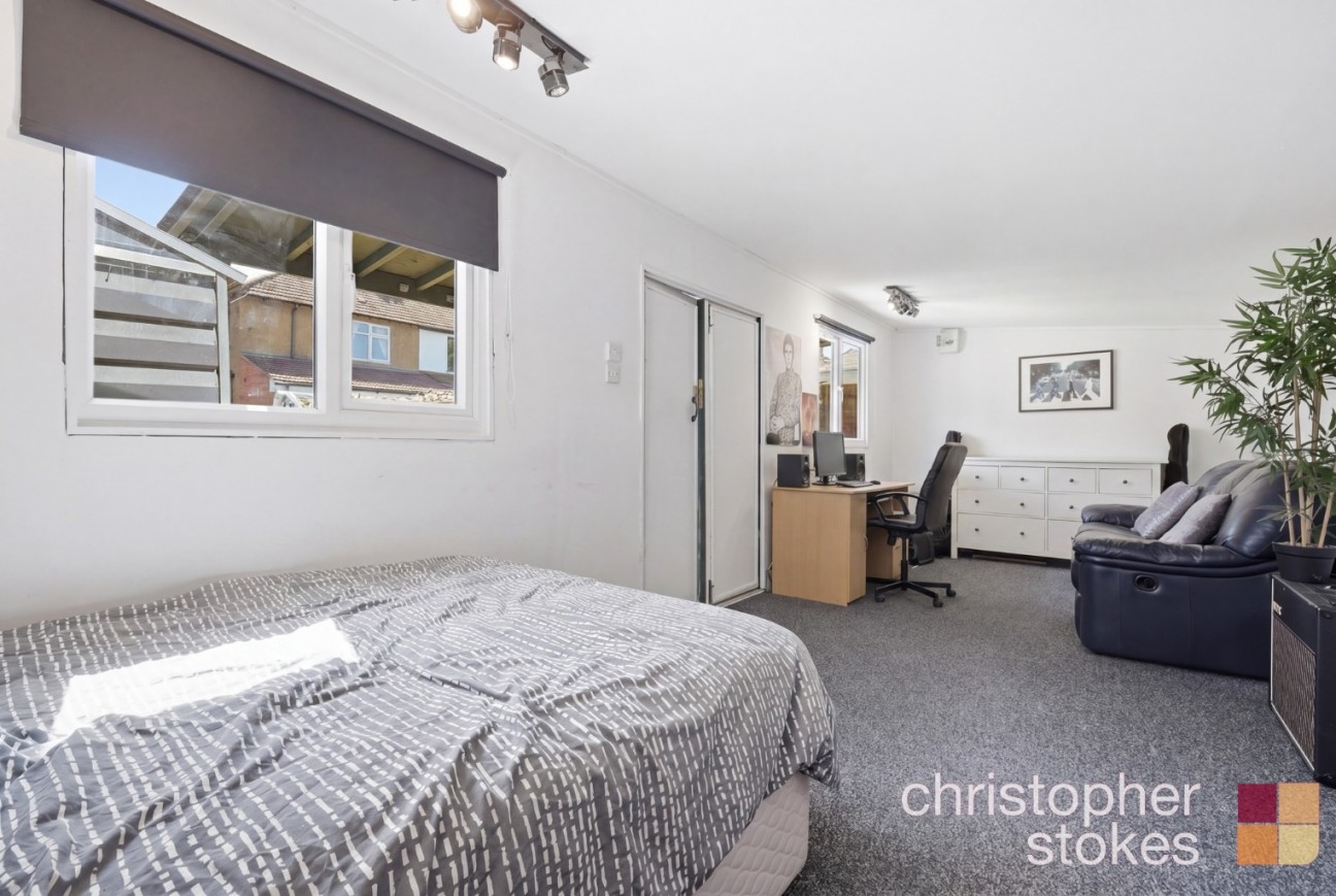 Barrow Lane, Cheshunt, Hertfordshire, EN7 5LN
