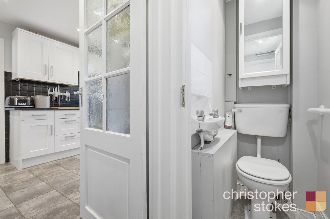 Barrow Lane, Cheshunt, Hertfordshire, EN7 5LN