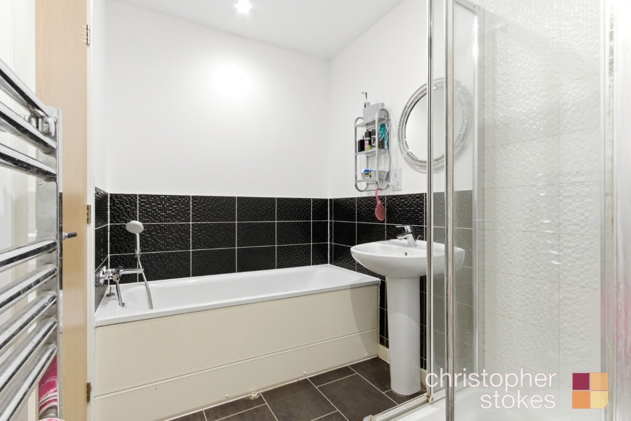Aldermere Avenue, Cheshunt, Hertfordshire, EN8 0FF