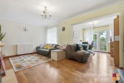 Elm Drive, Cheshunt, Hertfordshire, EN8 0RZ