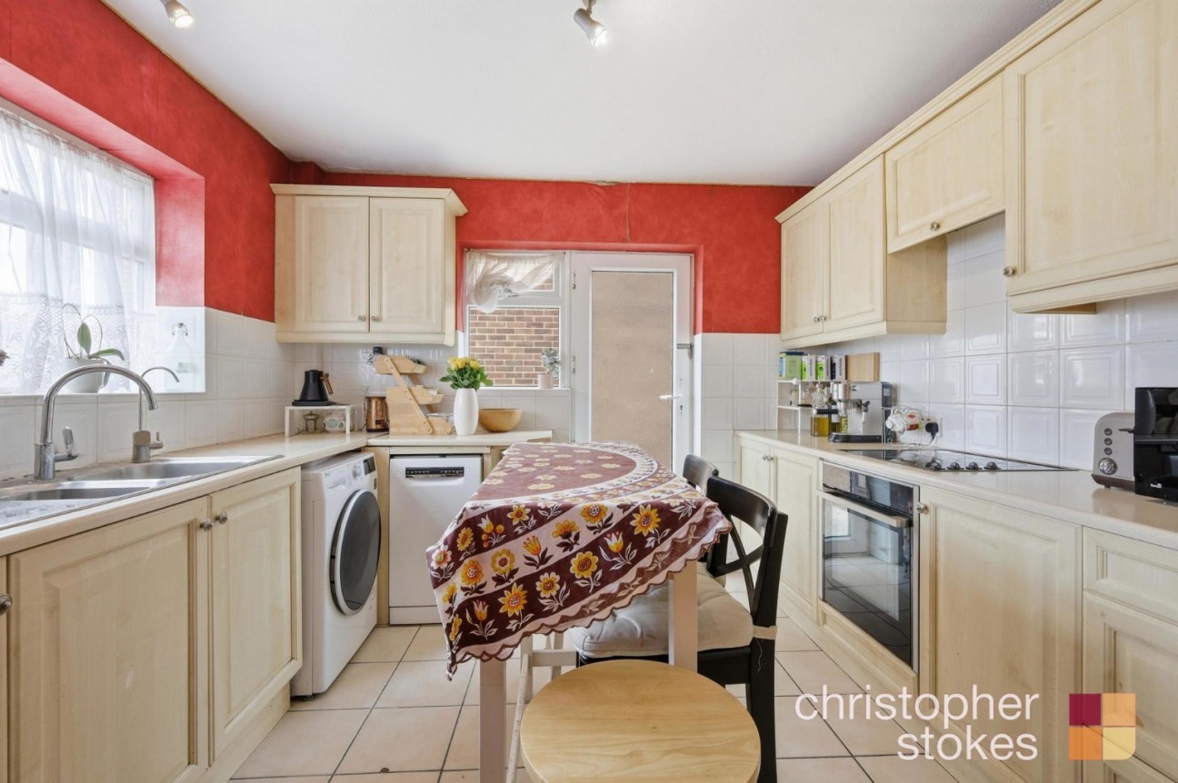 Elm Drive, Cheshunt, Hertfordshire, EN8 0RZ