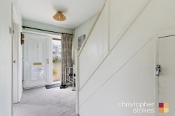 Field Way, Hoddesdon, Hertfordshire, EN11 0QN