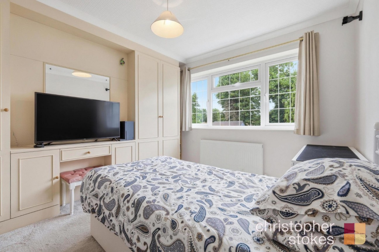 Pine Close, Cheshunt, Hertfordshire, EN8 0NG