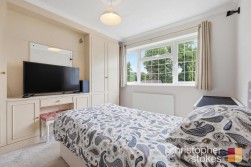 Pine Close, Cheshunt, Hertfordshire, EN8 0NG