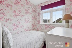 Pine Close, Cheshunt, Hertfordshire, EN8 0NG
