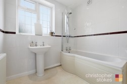 Pine Close, Cheshunt, Hertfordshire, EN8 0NG