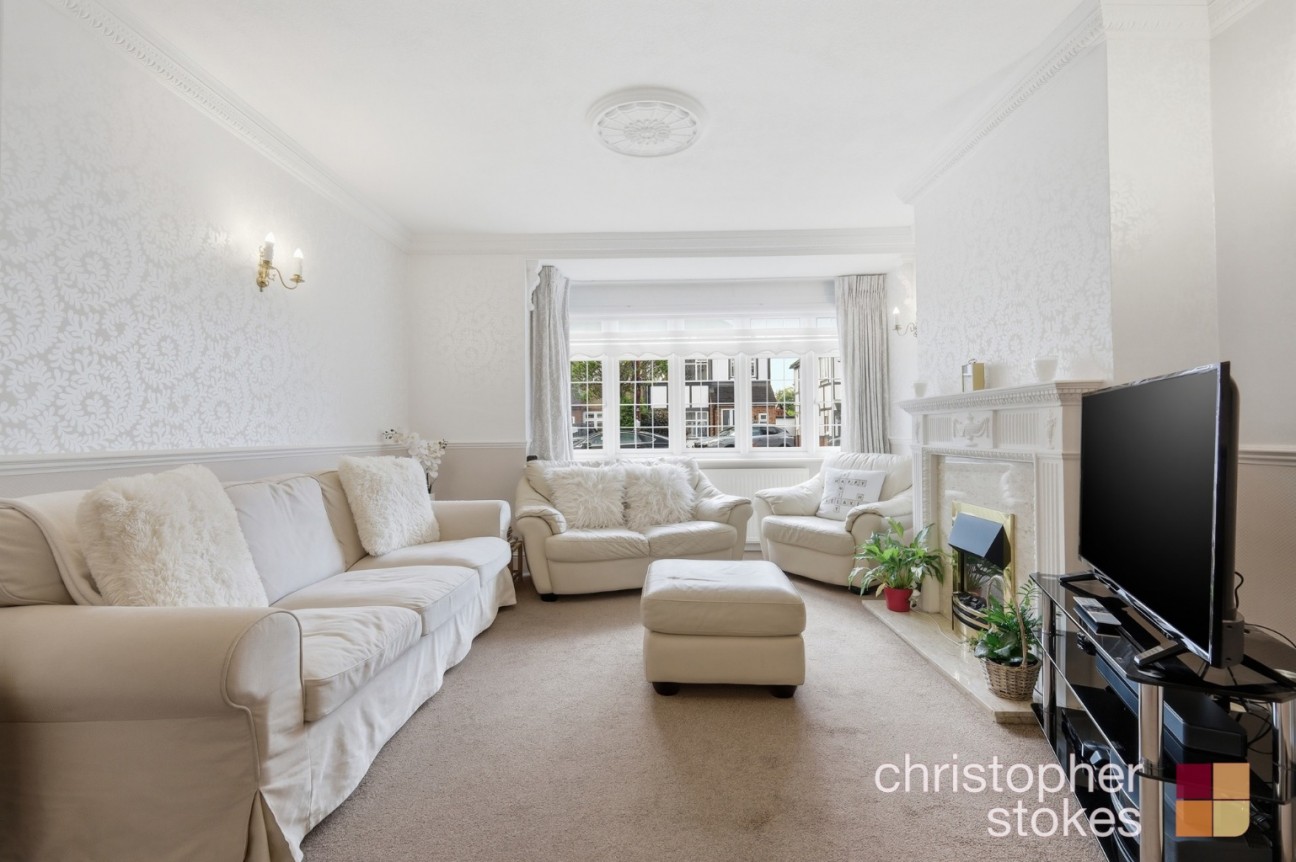 Pine Close, Cheshunt, Hertfordshire, EN8 0NG