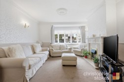 Pine Close, Cheshunt, Hertfordshire, EN8 0NG