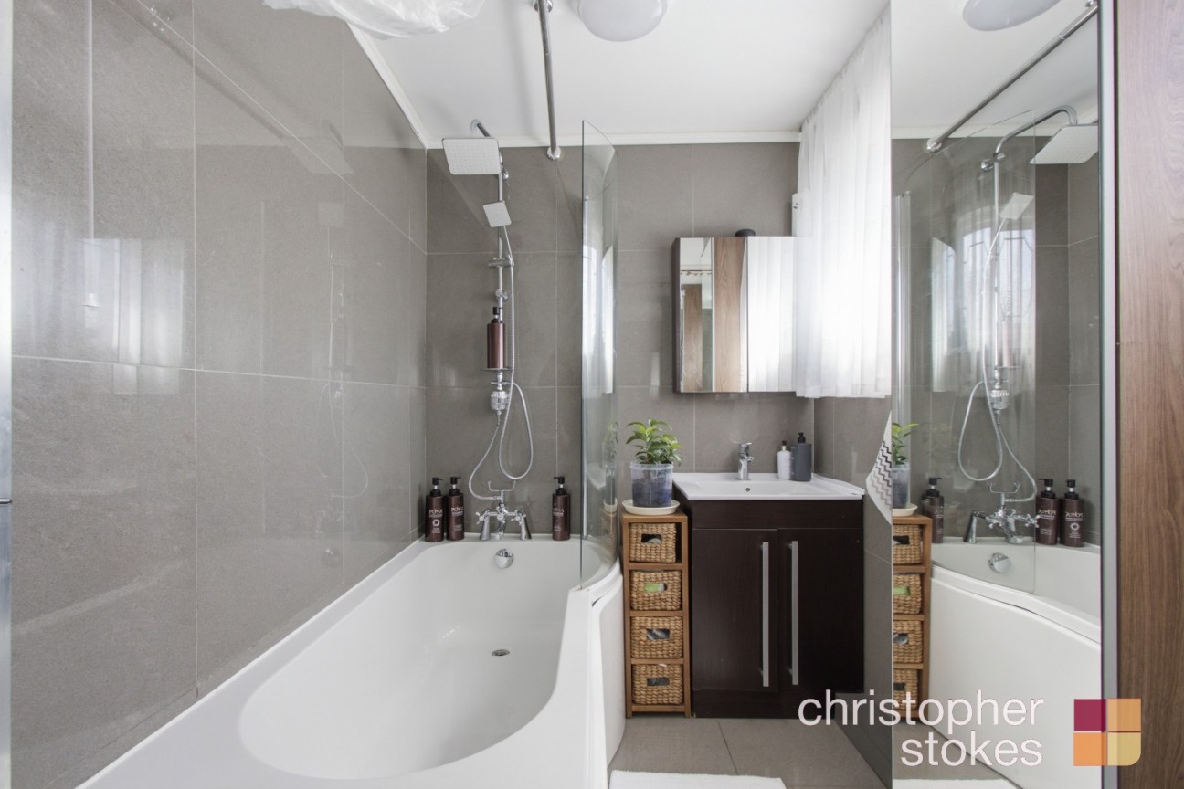 McGredy, Cheshunt, Hertfordshire, EN7 6JZ