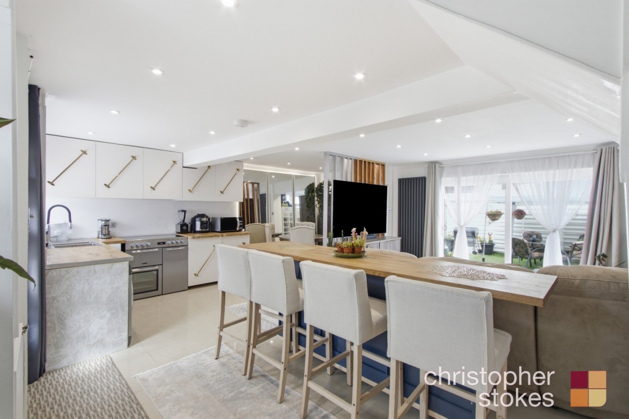 McGredy, Cheshunt, Hertfordshire, EN7 6JZ