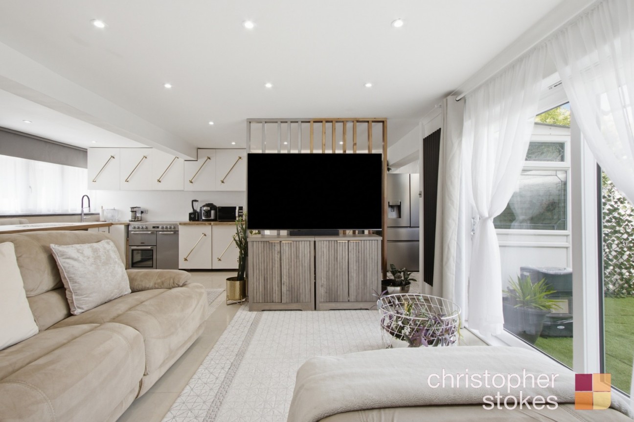 McGredy, Cheshunt, Hertfordshire, EN7 6JZ