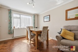Russells Ride, Cheshunt, Hertfordshire, EN8 8UF