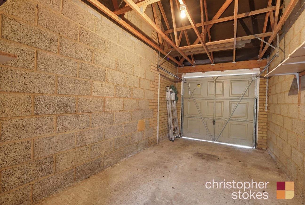 Denny Gate, Cheshunt, Hertfordshire, EN8 0XF