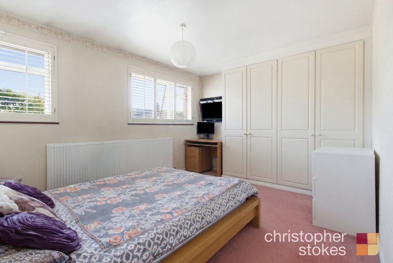 Longfield Lane, Cheshunt, Hertfordshire, EN7 6AD