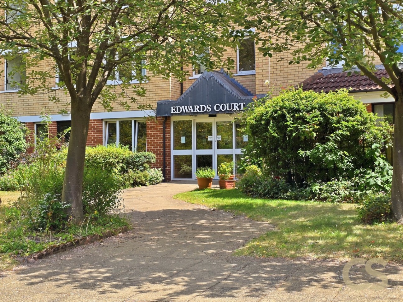 Edwards Court, Turners Hill, Hertfordshire, EN8 8SA