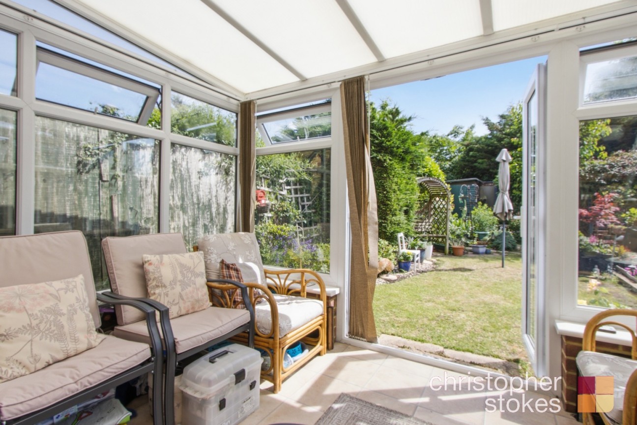 Springfield Road, Cheshunt, Hertfordshire, EN8 8TQ