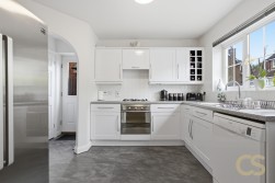 Watercress Road, Cheshunt,Hertfordshire, EN7 6XN