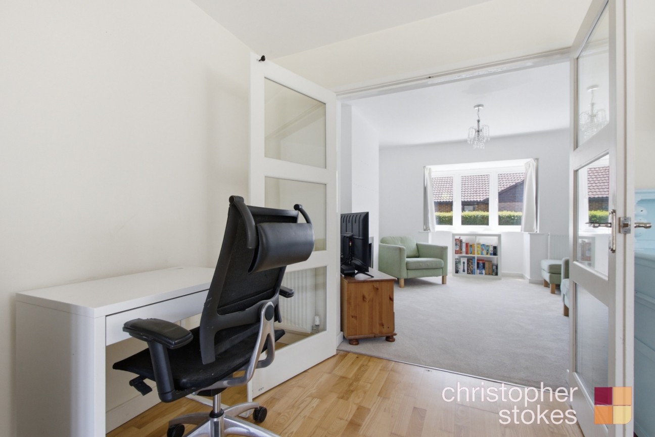 Gyfford Walk, Cheshunt,Hertfordshire, EN7 5BT
