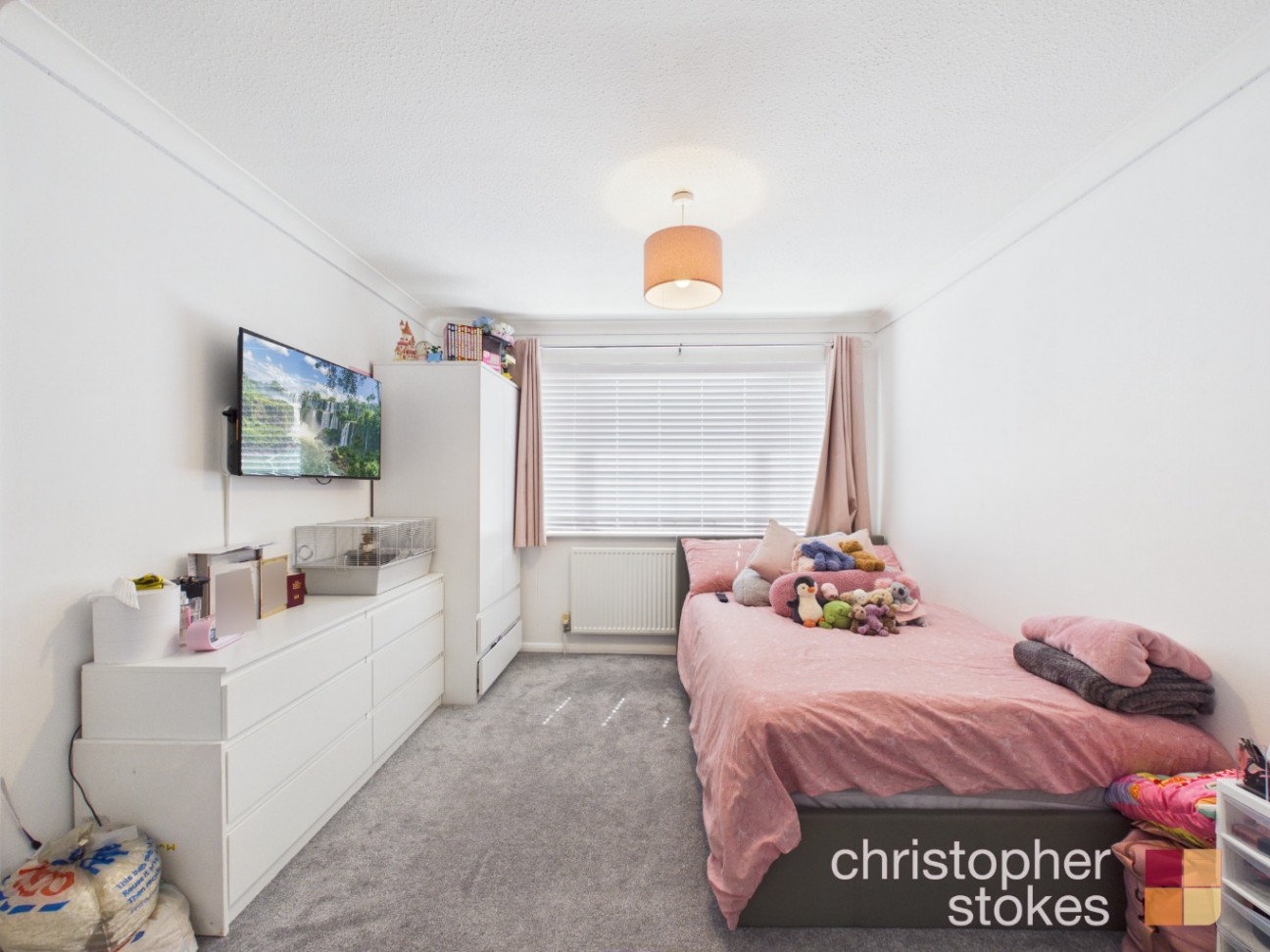 Davison Drive, Cheshunt, Hertfordshire, EN8 0SX