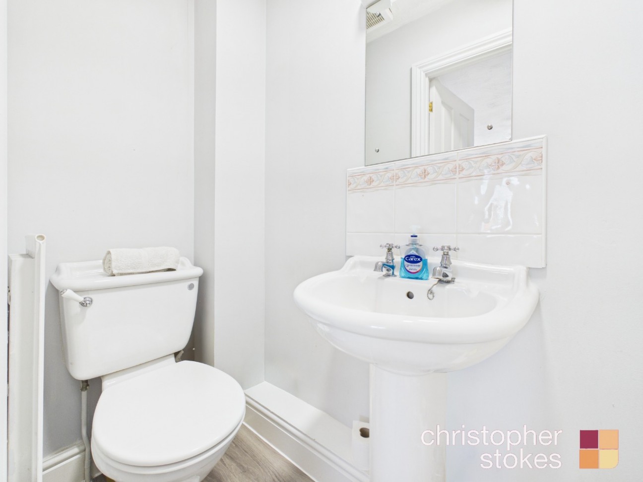 Dairyglen Avenue, Cheshunt, Hertfordshire, EN8 8JX