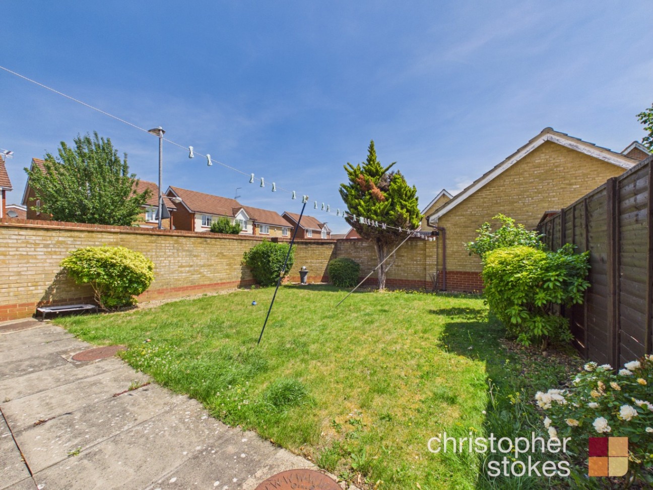 Dairyglen Avenue, Cheshunt, Hertfordshire, EN8 8JX
