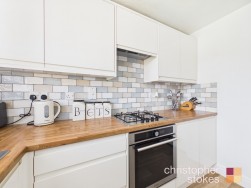 Dairyglen Avenue, Cheshunt, Hertfordshire, EN8 8JX