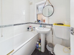 Turners Hill, Cheshunt, Hertfordshire, EN8 8LA