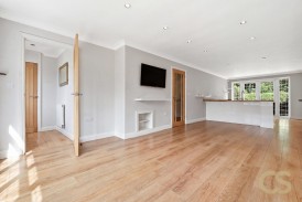 Bonney Grove, Goffs Oak, Hertfordshire, EN7 5LS