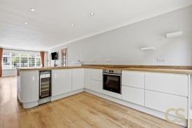 Bonney Grove, Goffs Oak, Hertfordshire, EN7 5LS