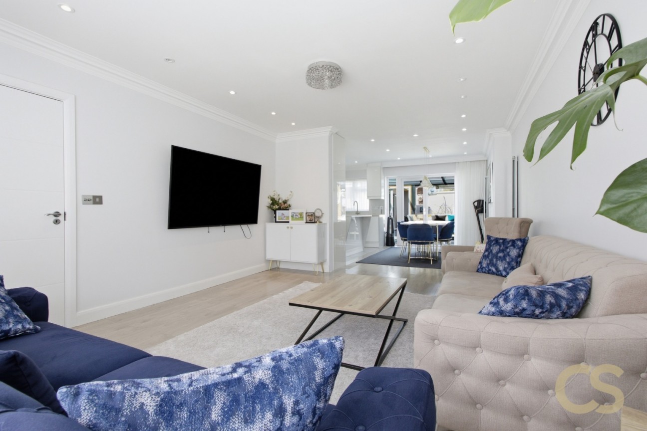 Ashdown Crescent, Cheshunt, Hertfordshire, EN8 0RL