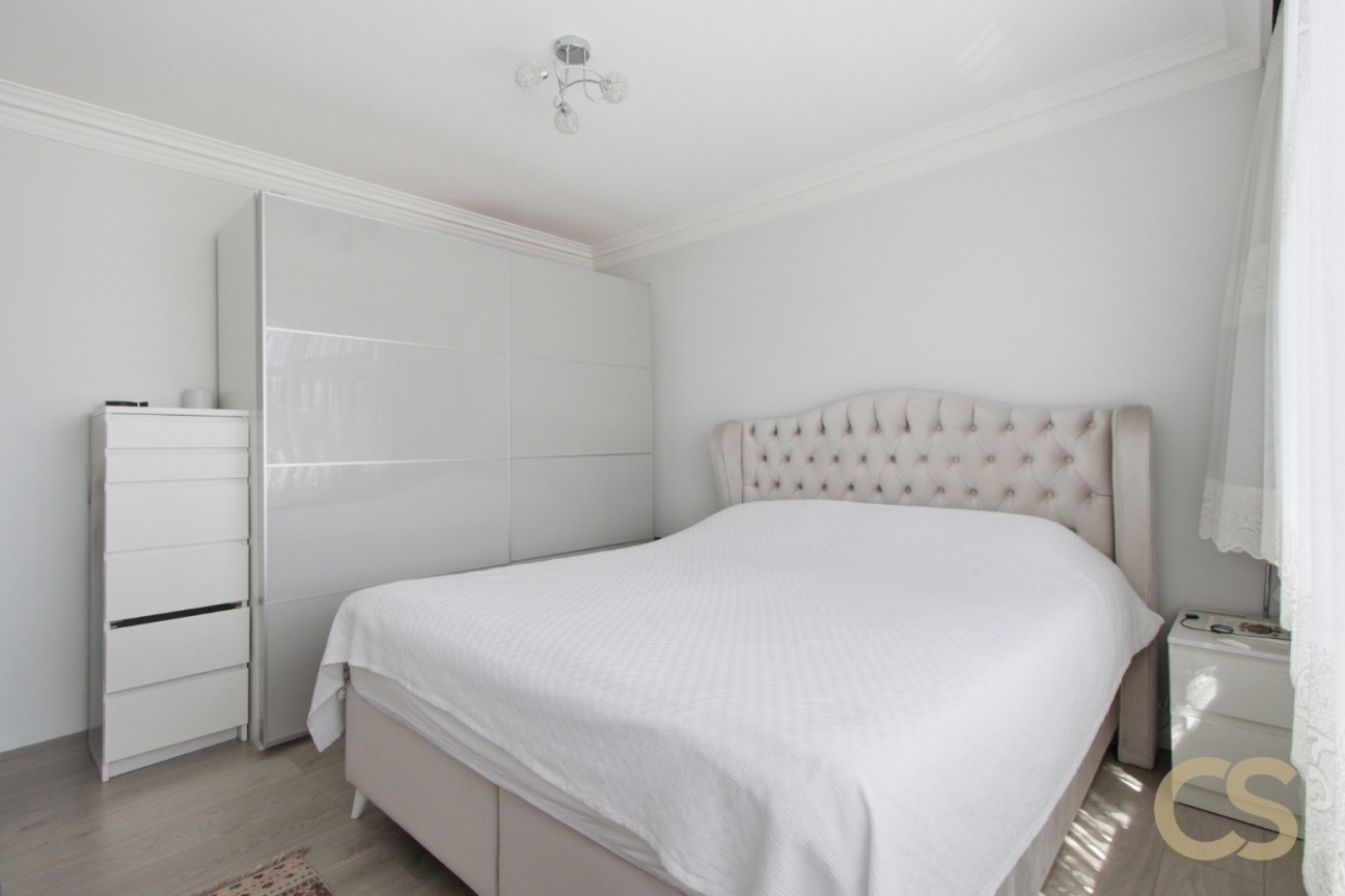 Ashdown Crescent, Cheshunt, Hertfordshire, EN8 0RL