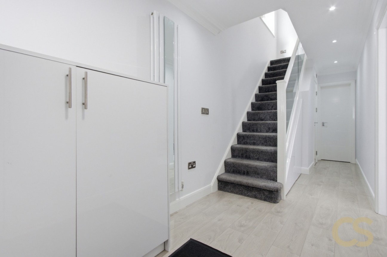 Ashdown Crescent, Cheshunt, Hertfordshire, EN8 0RL