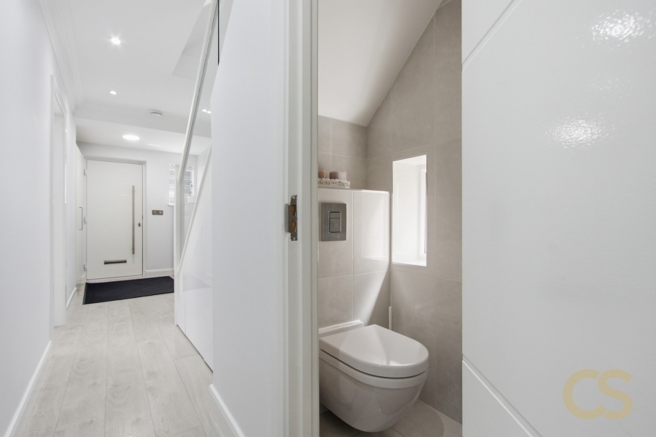 Ashdown Crescent, Cheshunt, Hertfordshire, EN8 0RL
