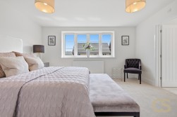 The Wraysbrook, Pecks Hill, Nazeing, Waltham Abbey, Essex, EN9 2NX