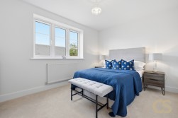 The Wraysbrook, Pecks Hill, Nazeing, Waltham Abbey, Essex, EN9 2NX