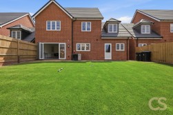 The Wraysbrook, Pecks Hill, Nazeing, Waltham Abbey, Essex, EN9 2NX