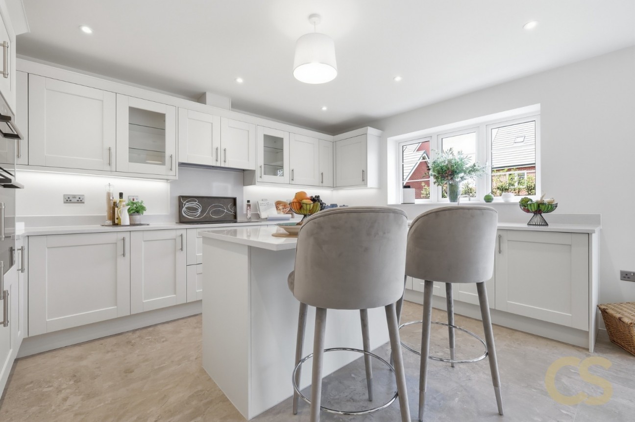 The Wraysbrook, Pecks Hill, Nazeing, Waltham Abbey, Essex, EN9 2NX