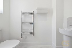 The Wraysbrook, Pecks Hill, Nazeing, Waltham Abbey, Essex, EN9 2NX