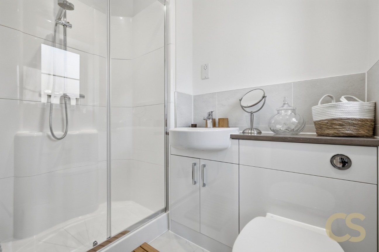The Weald, Pecks Hill, Nazeing, Waltham Abbey, Essex, EN9 2NX