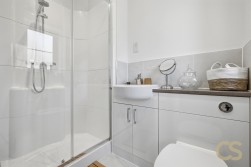 The Weald, Pecks Hill, Nazeing, Waltham Abbey, Essex, EN9 2NX