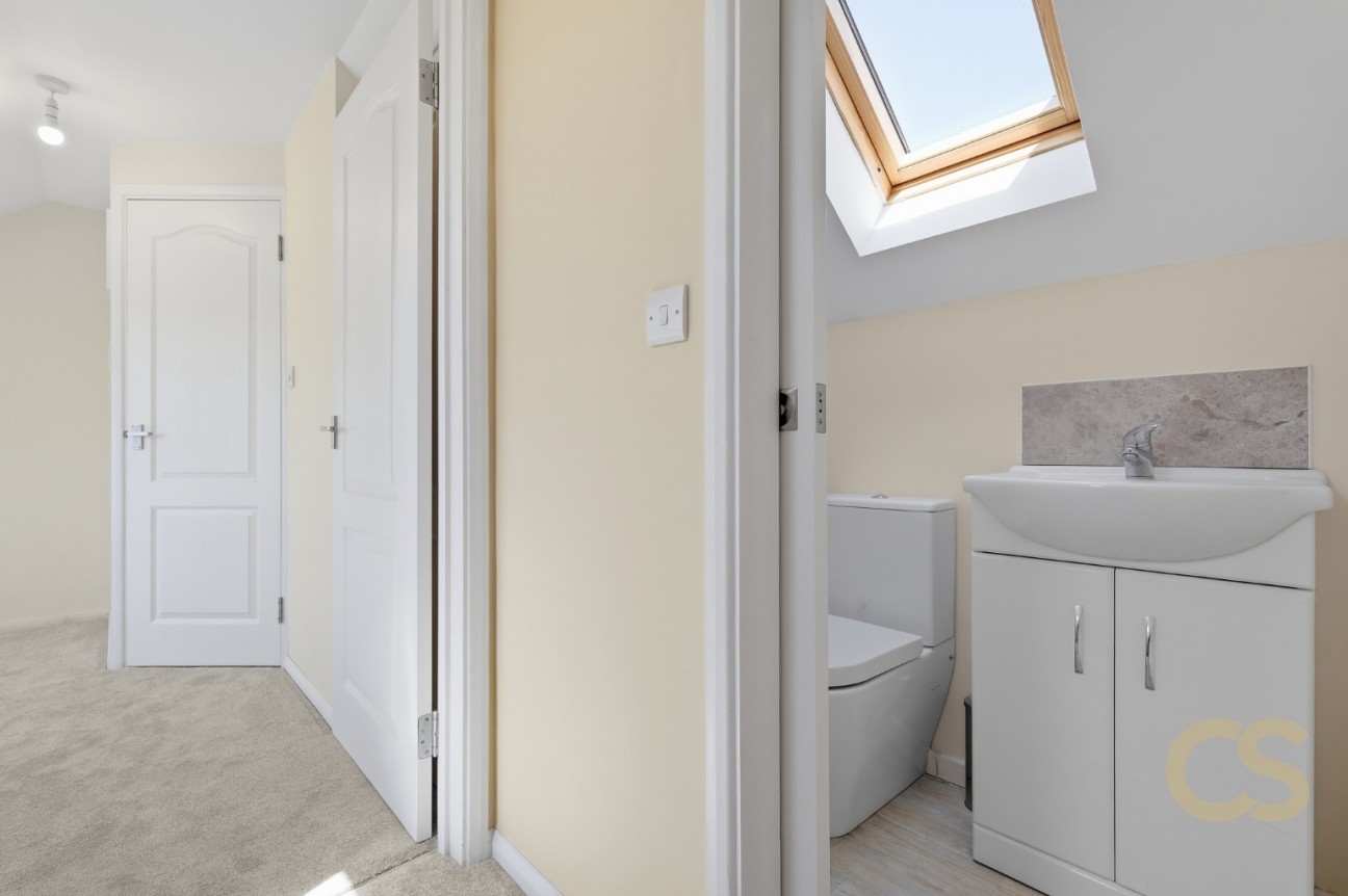 Sandon Road, Cheshunt,Hertfordshire, EN8 9RB