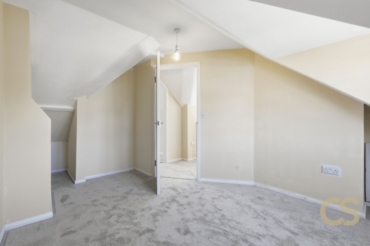Sandon Road, Cheshunt,Hertfordshire, EN8 9RB
