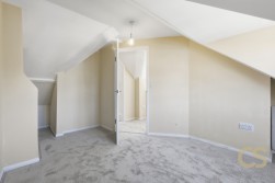 Sandon Road, Cheshunt,Hertfordshire, EN8 9RB