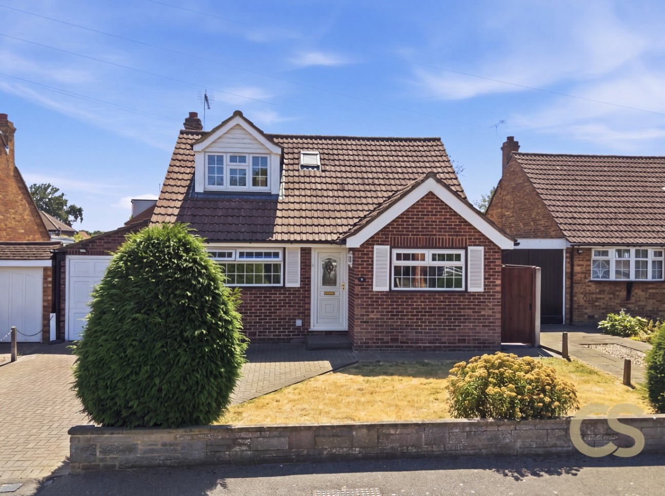 Sandon Road, Cheshunt,Hertfordshire, EN8 9RB